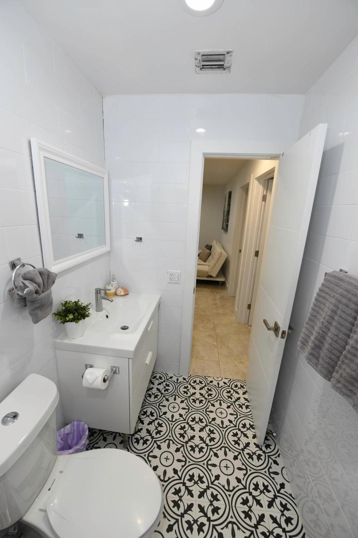 N61 Apartment Hollywood Exterior photo